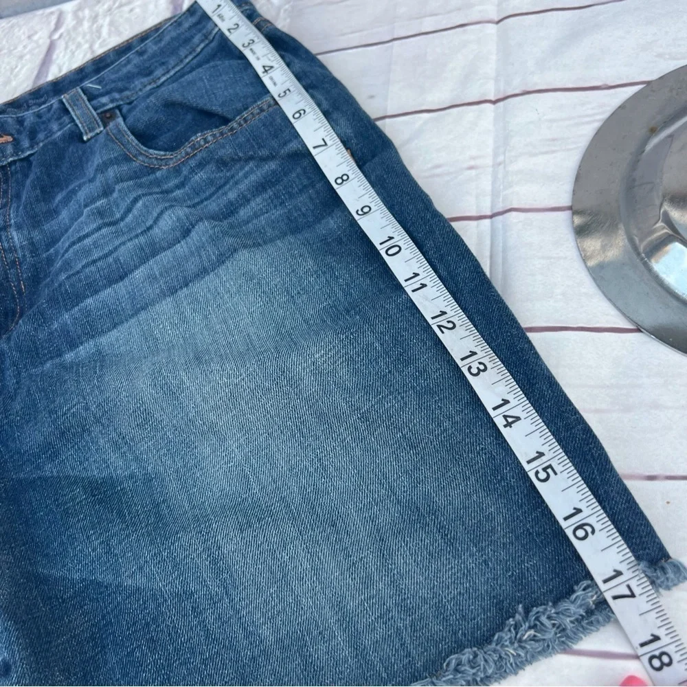 Mossimo Denim Women Blue Shorts